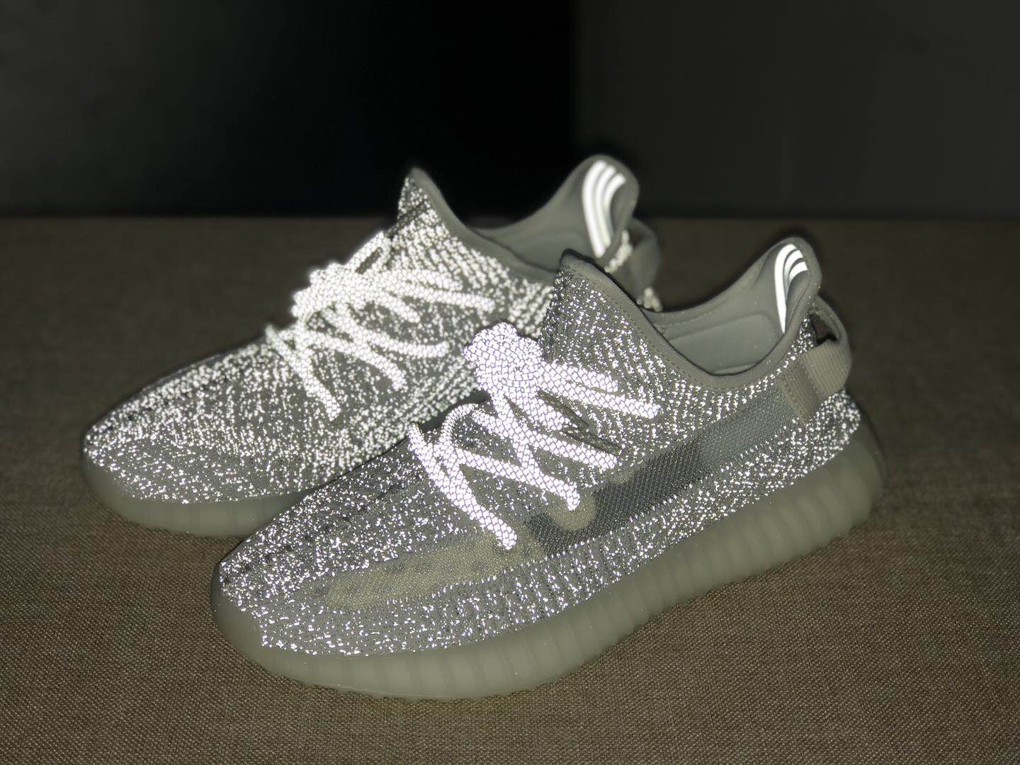 REFLECTIVE V2 image 3