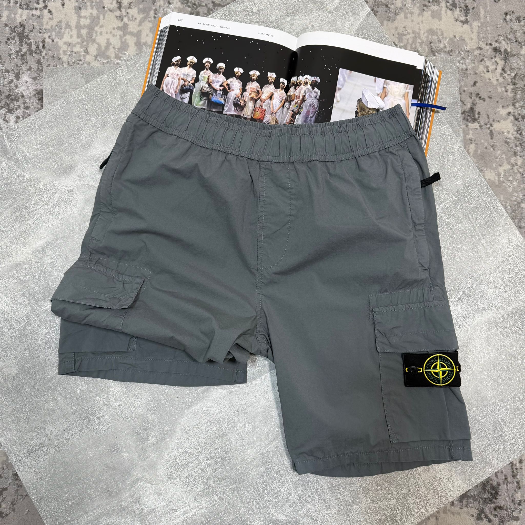 Stone cargo shorts Grey image 1
