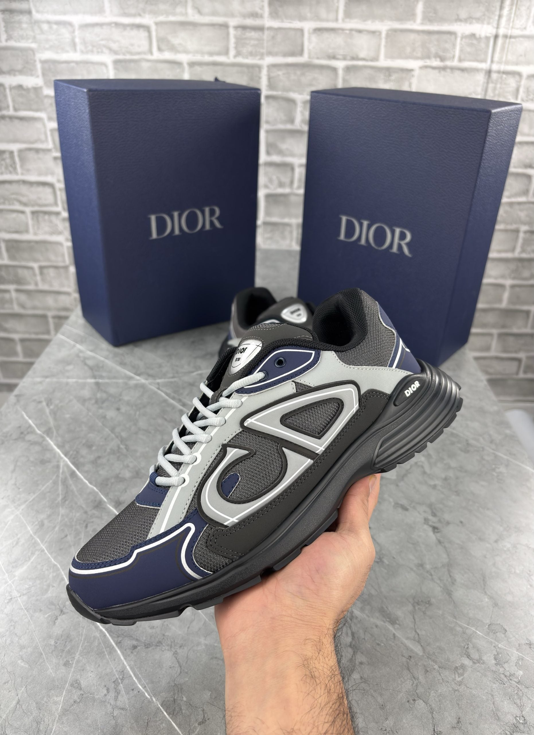 B30 BLACK BLUE image 0