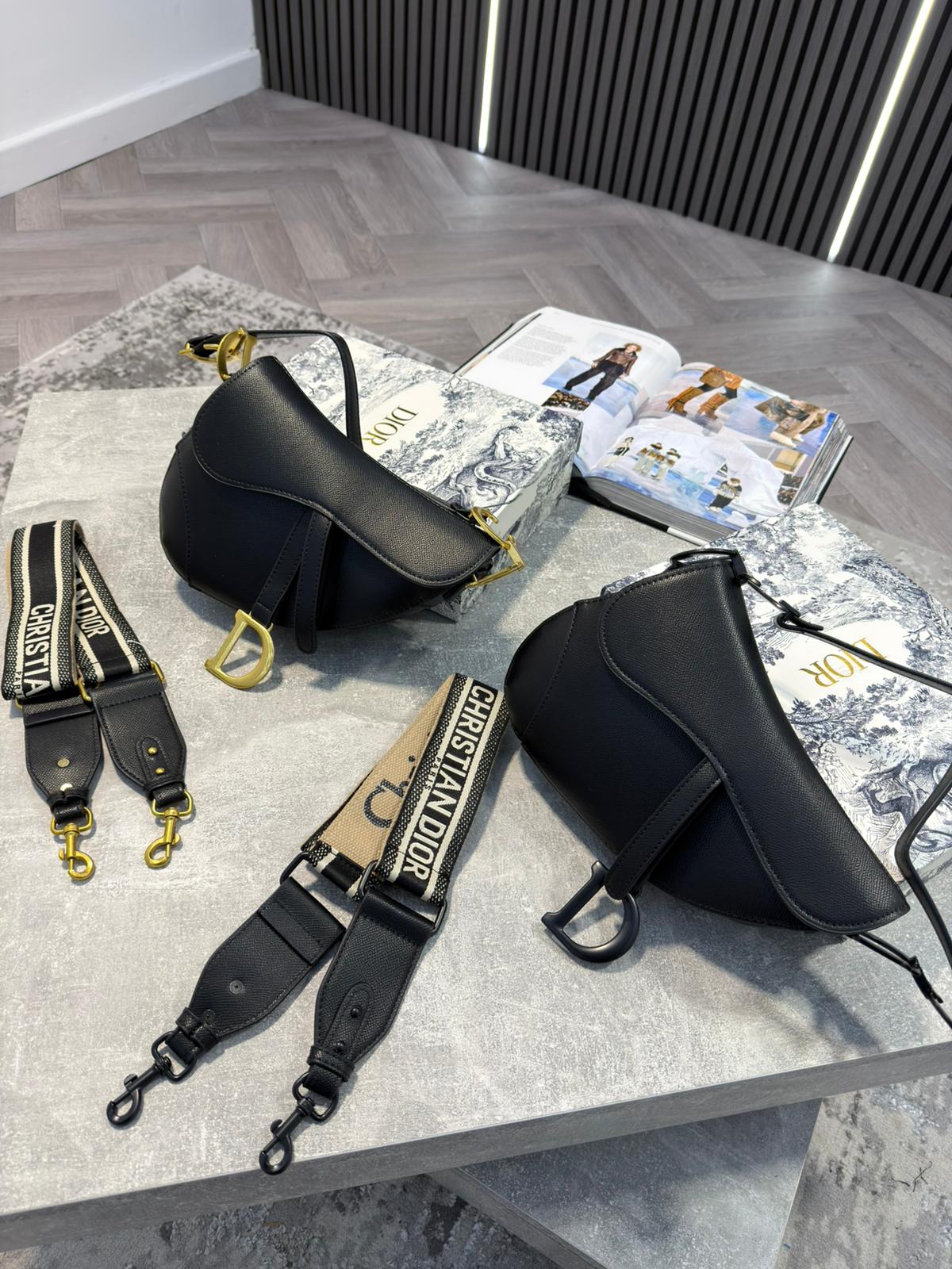 CD Saddle bag Black image 3