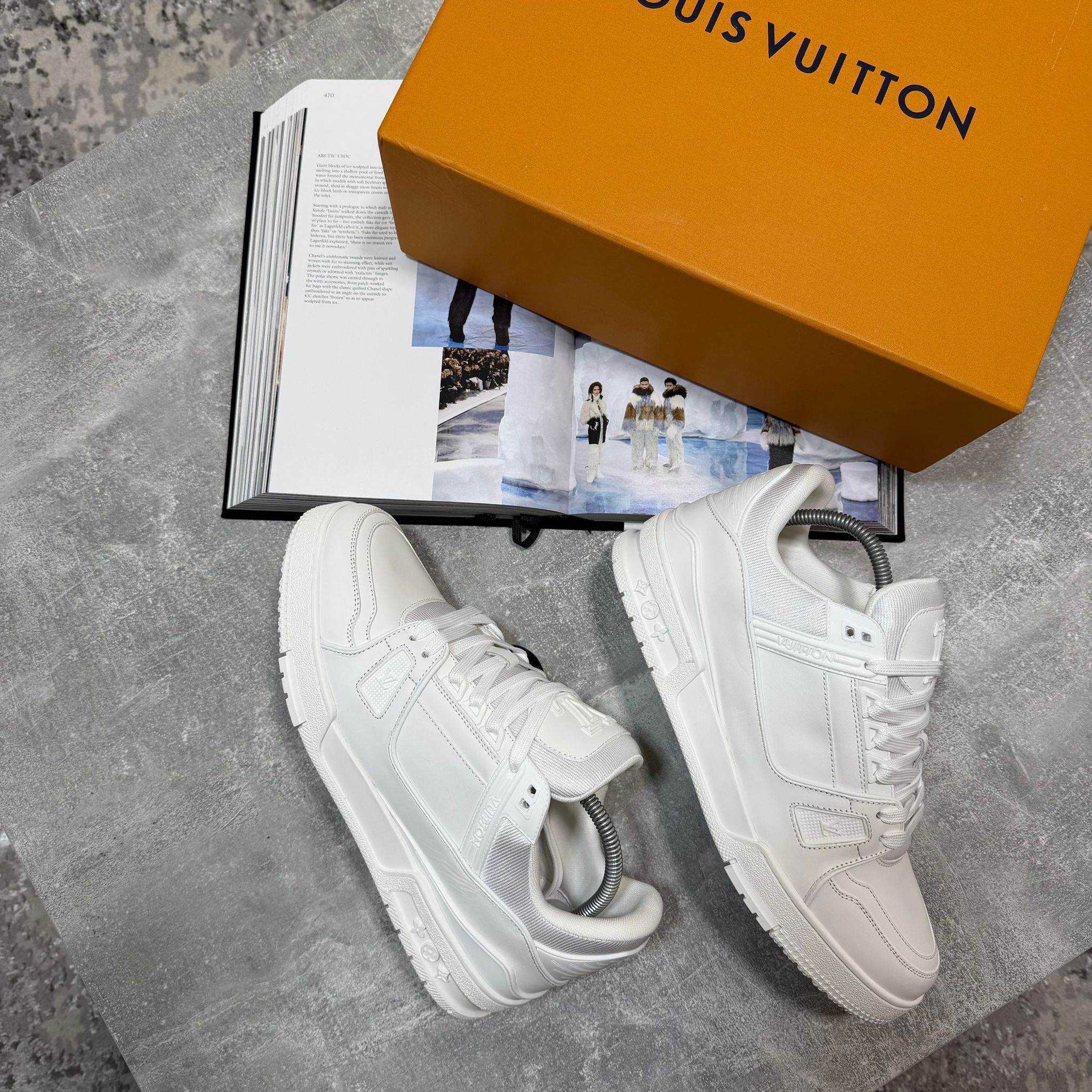 LV trainers white image 1
