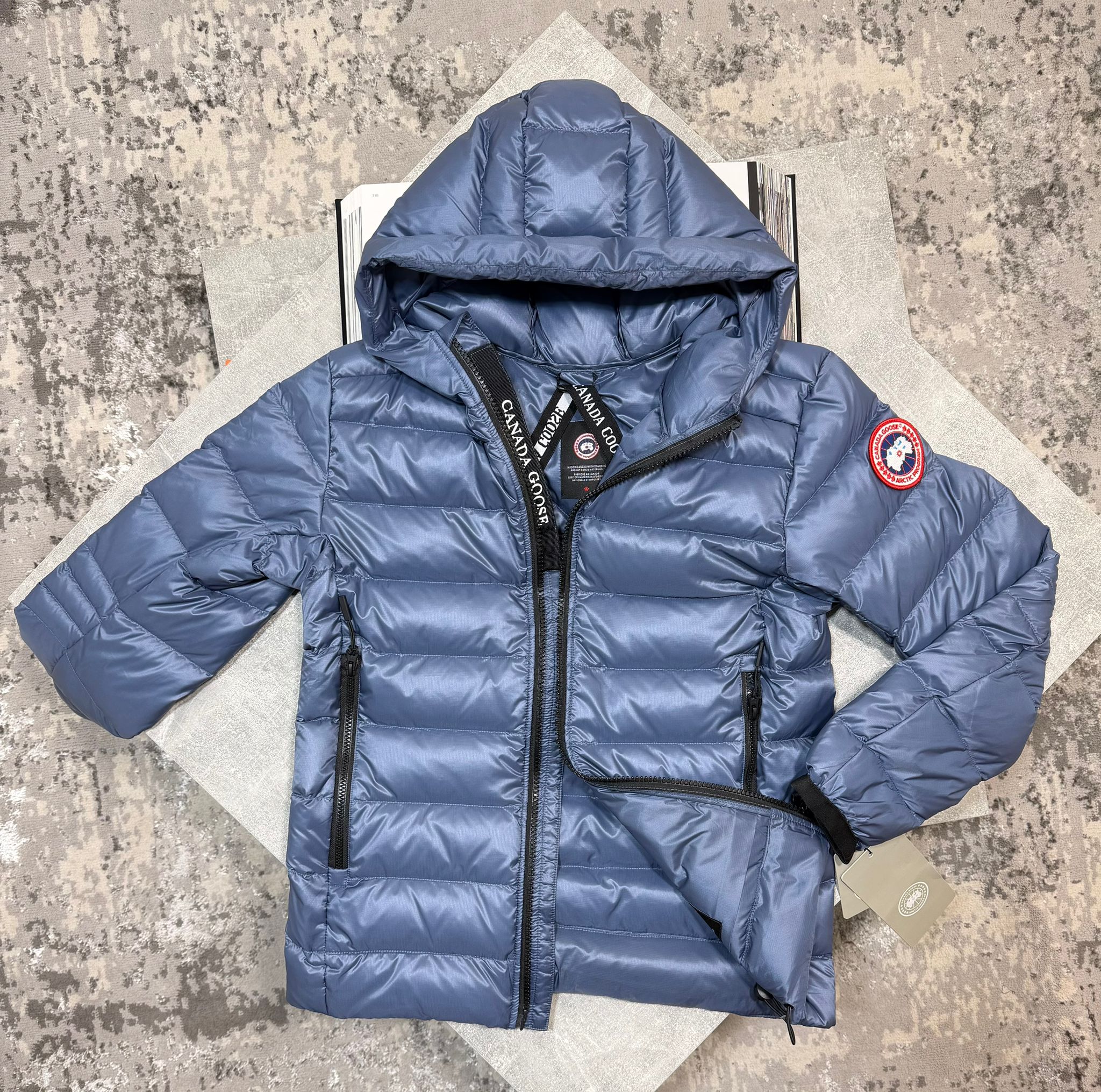 CG Crofton Blue image 1