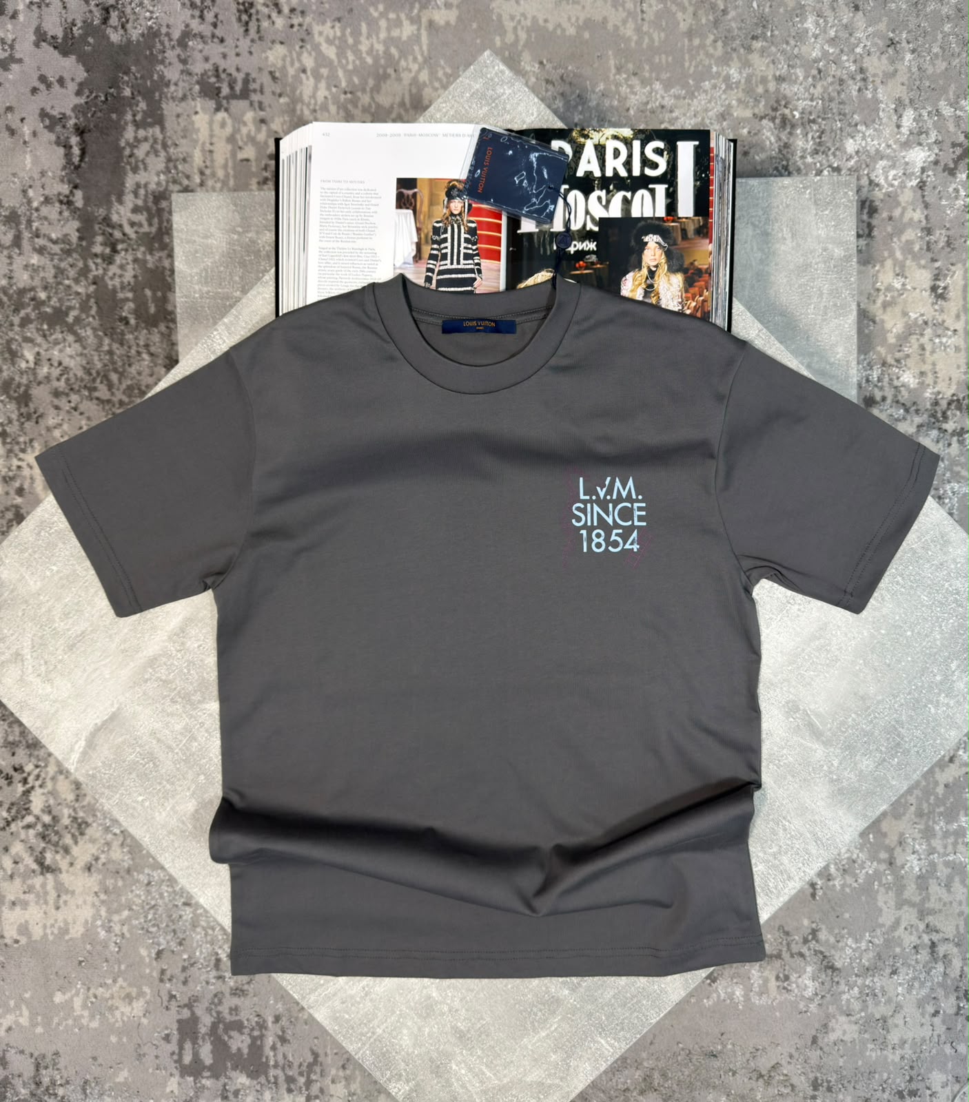 LV Tshirt Gray LV