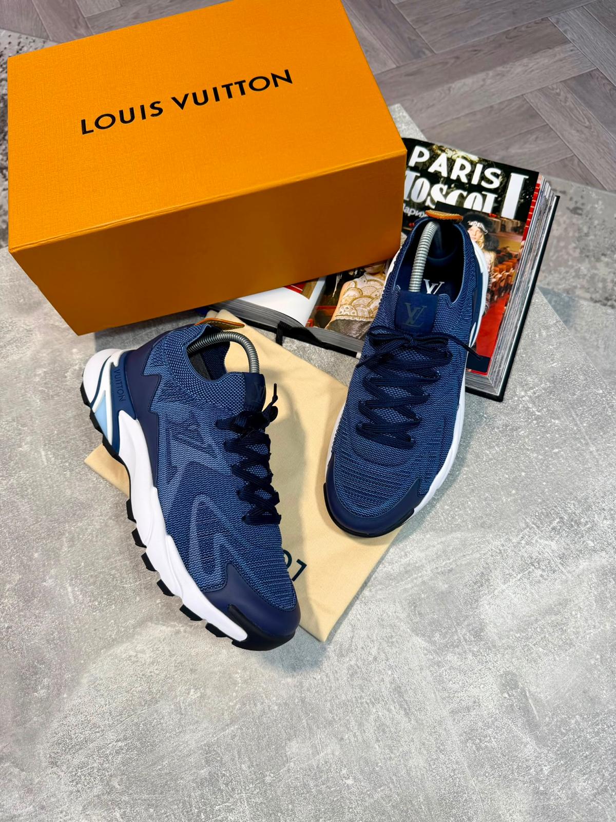 LV Tactic Blue LV