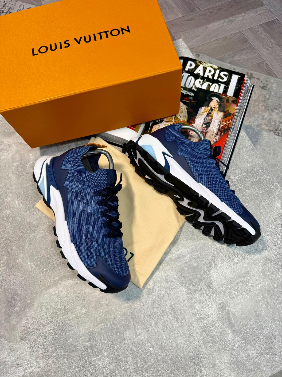 LV Tactic Blue LV