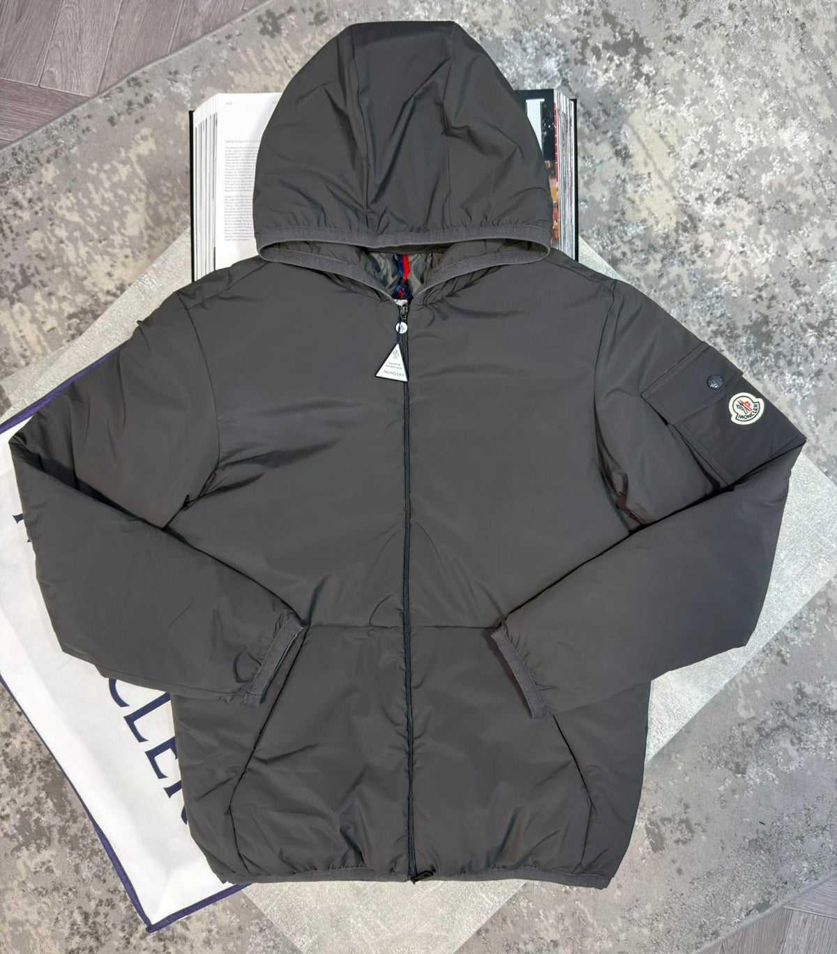 Mnclr Lodge Jacket Grey CLER
