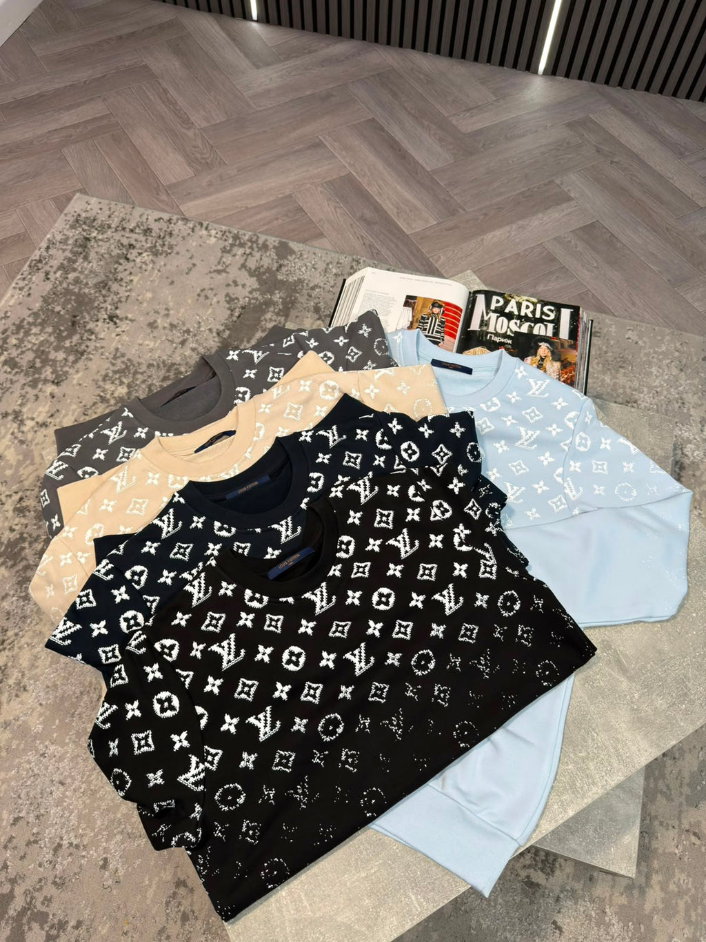 LV Jumper Black LV