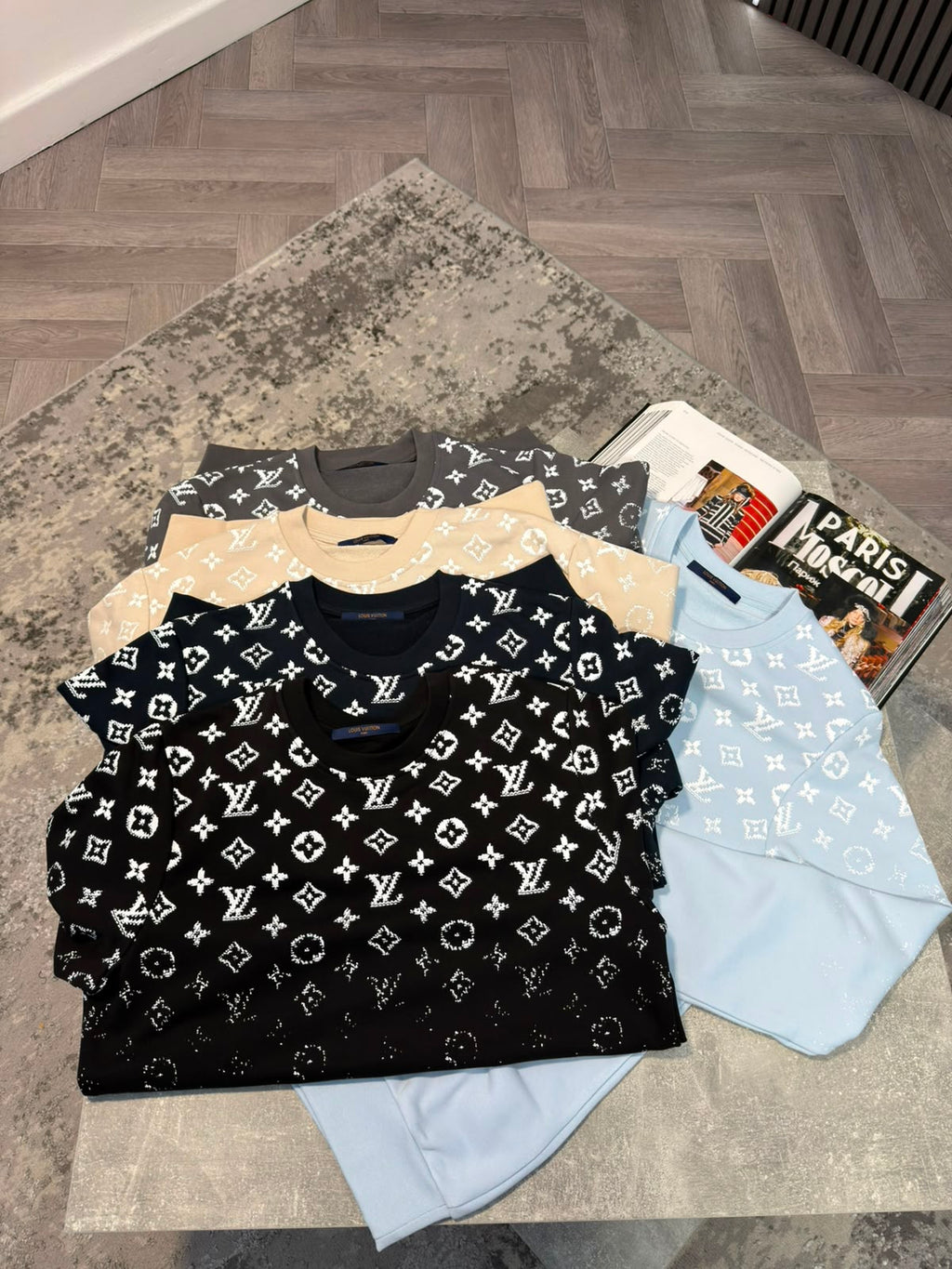 LV Jumper Black LV