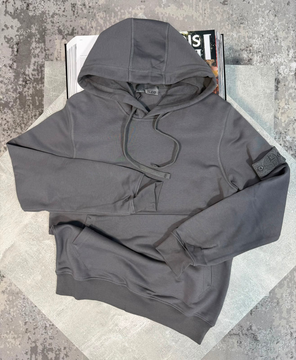 SI Ghost Badge Hoodie Dark Grey STONE