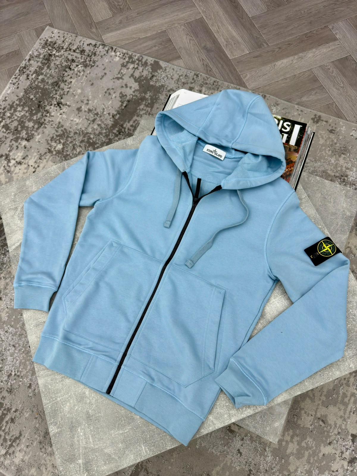 Si zip up hoodie STONE