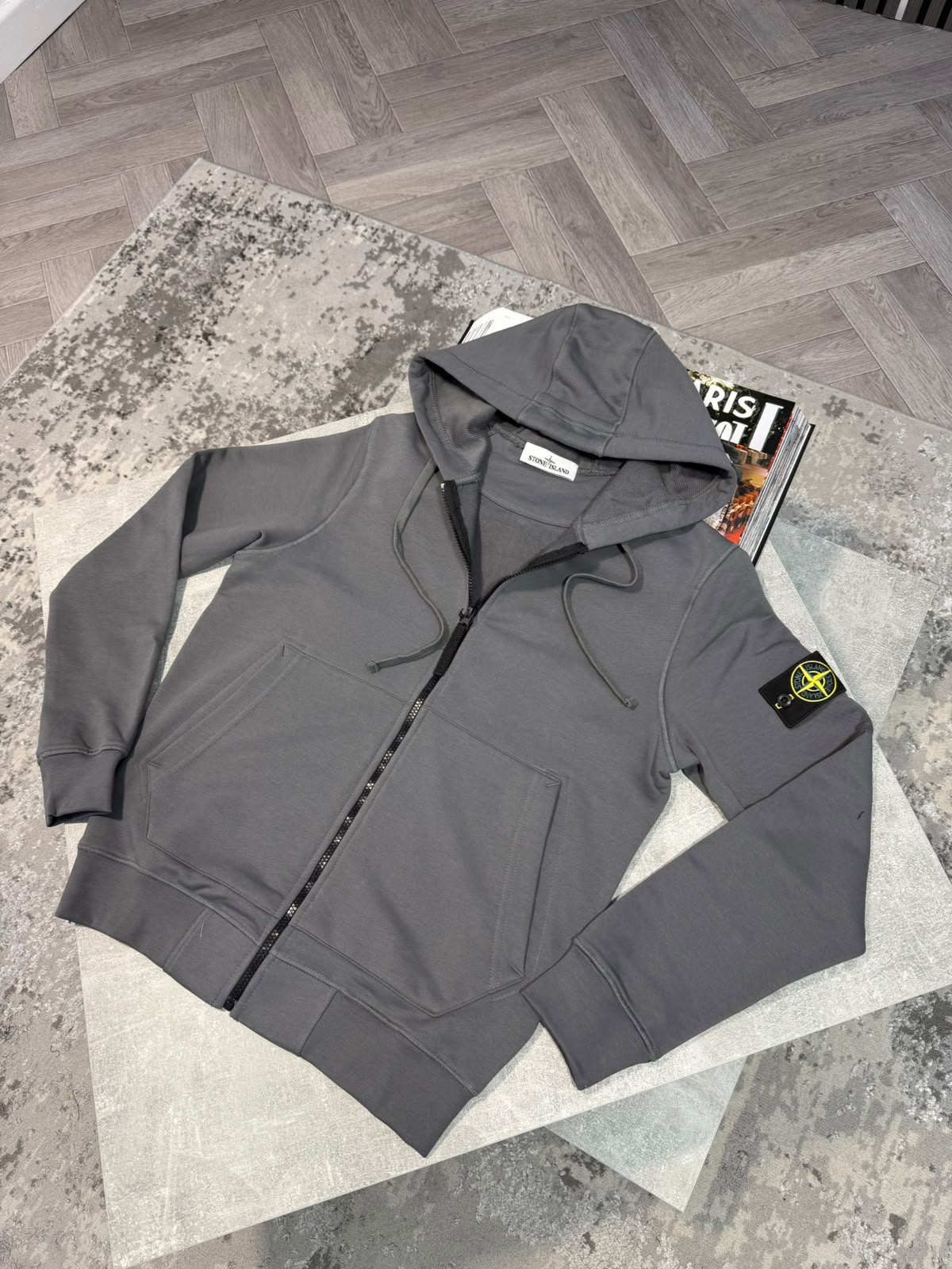 Si zip up hoodie STONE