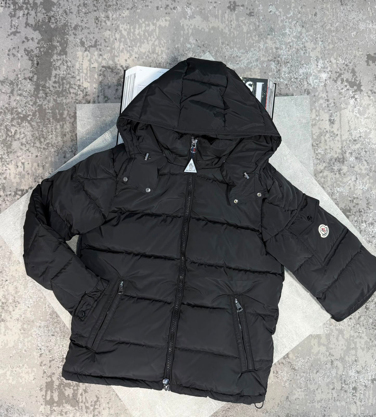 Mnclr Maya Matt Black CLER