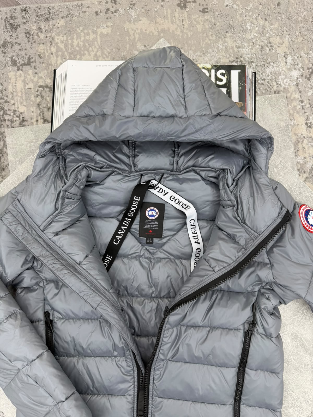 CG crofton Red label Light Grey CG