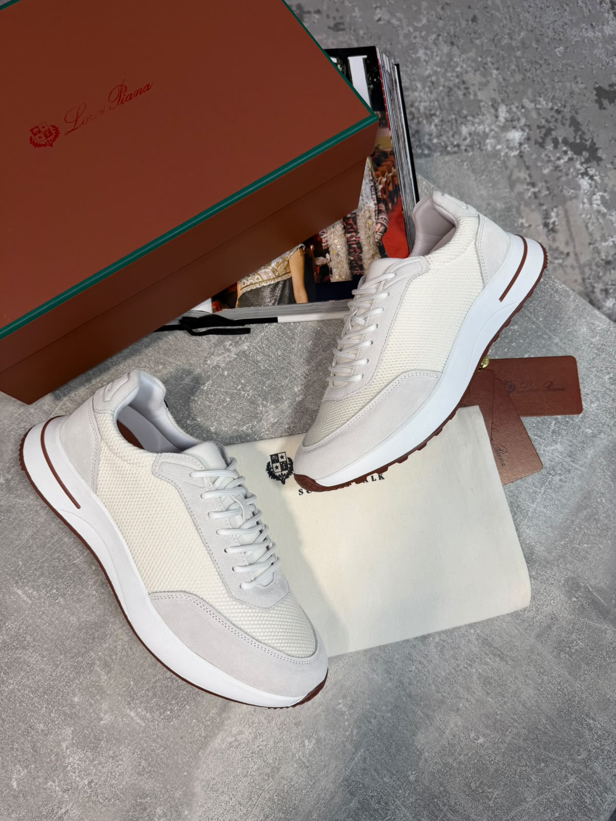 LP trainers white LP