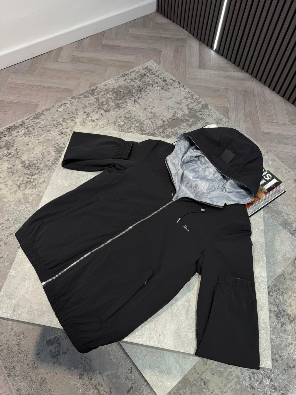 CD reversible Light weight jacket Black CD