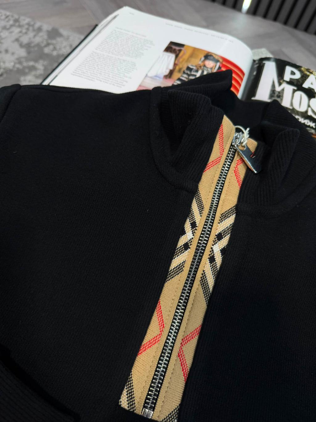 BB 1/4 Zip Black BB