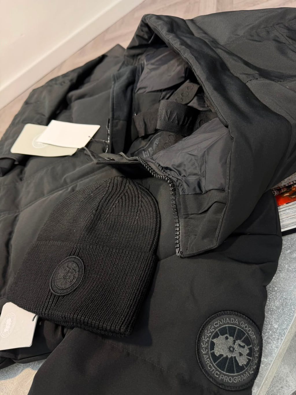 CG MacMillan Black - black label CG
