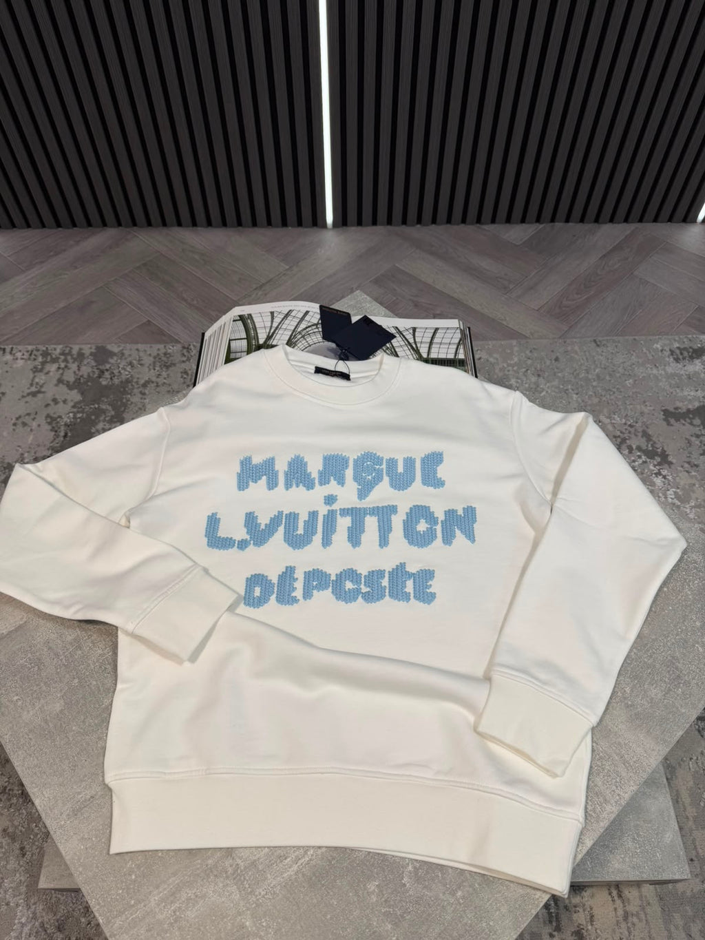 LV Jumper White LV