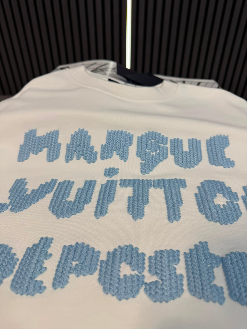 LV Jumper White LV