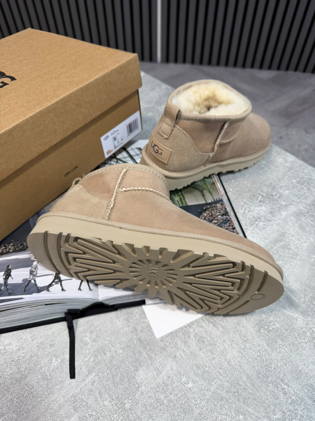 UGG Boots Beige UGG