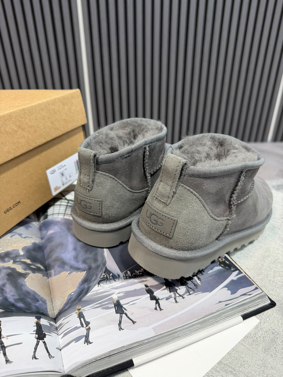 UGG Boots Grey UGG