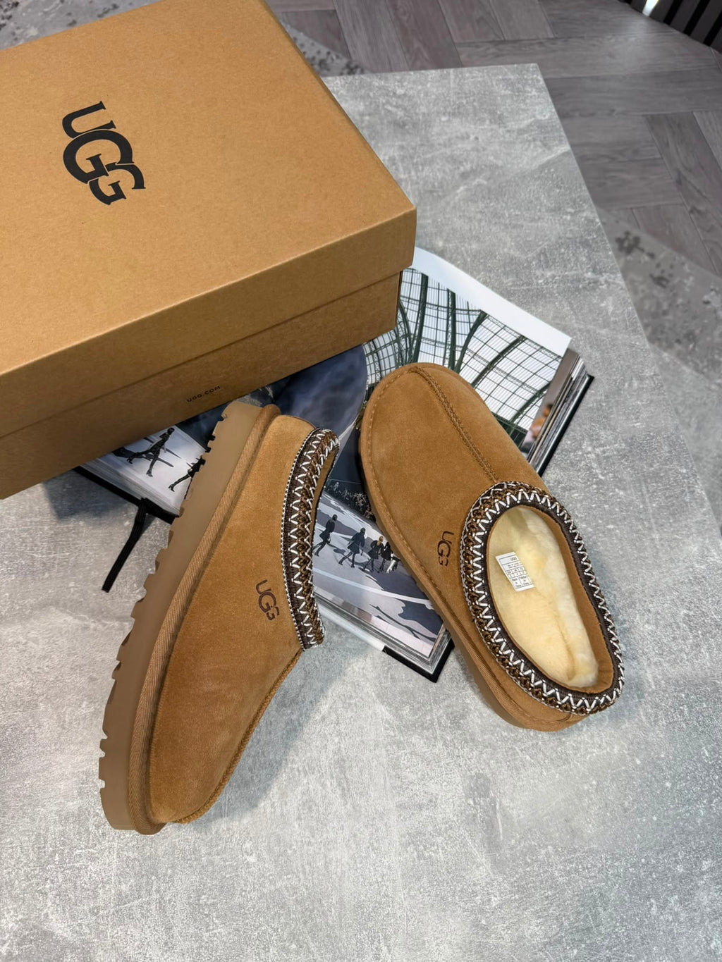 UGG Boots Tan UGG