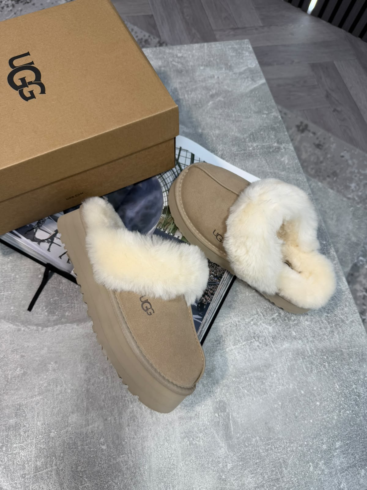 UGG Boots Beige UGG