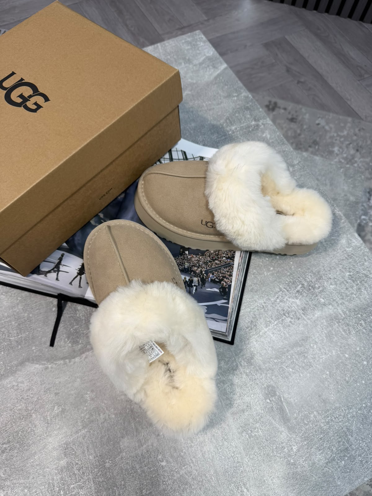 UGG Boots Beige UGG