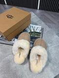 UGG Boots Beige UGG