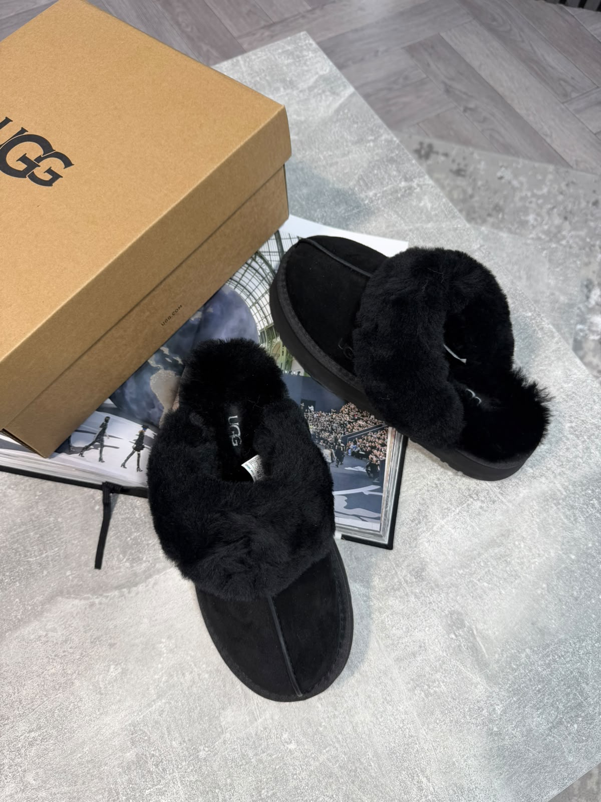 UGG Boots Black UGG