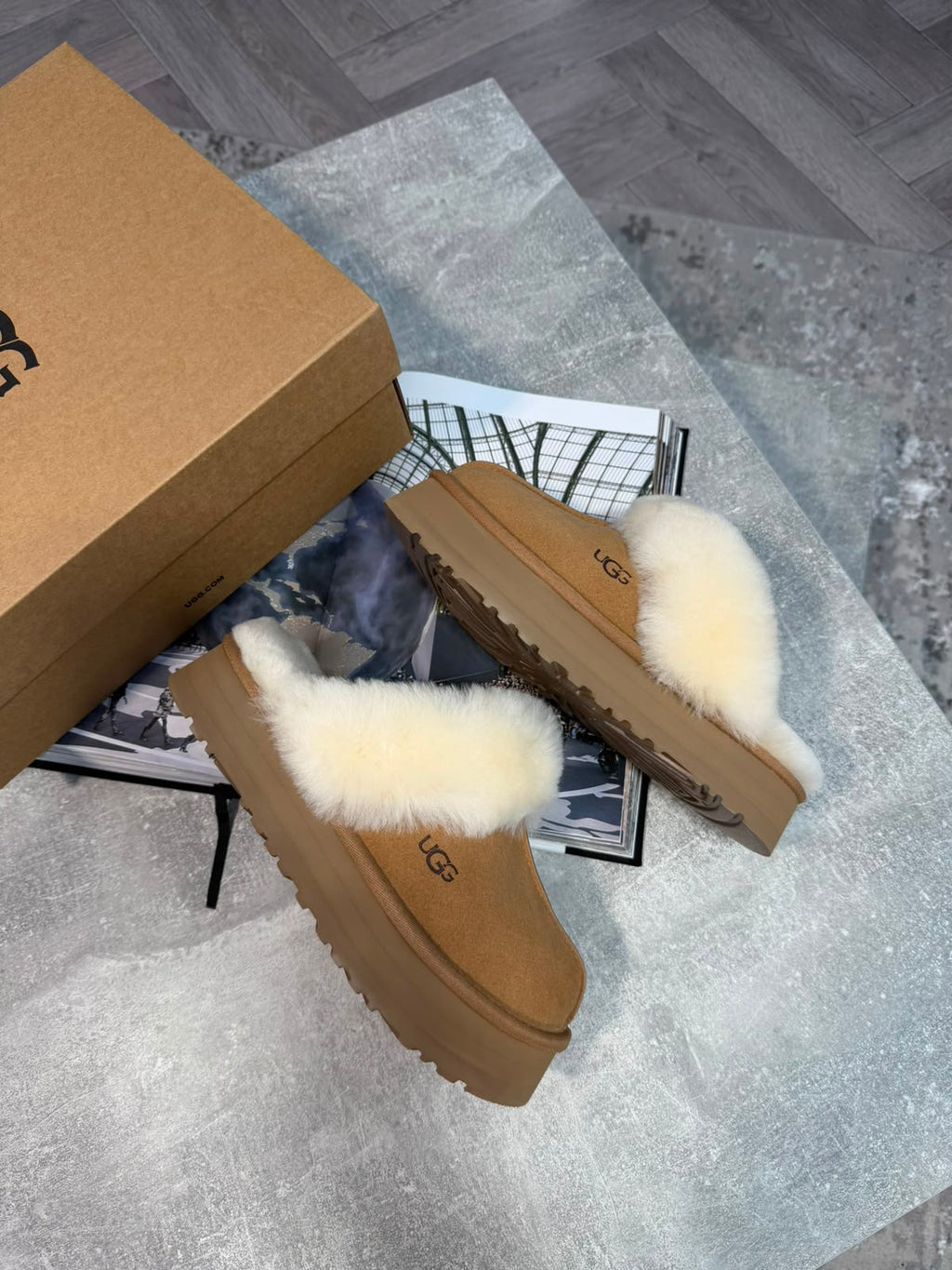 UGG Boots Beige UGG