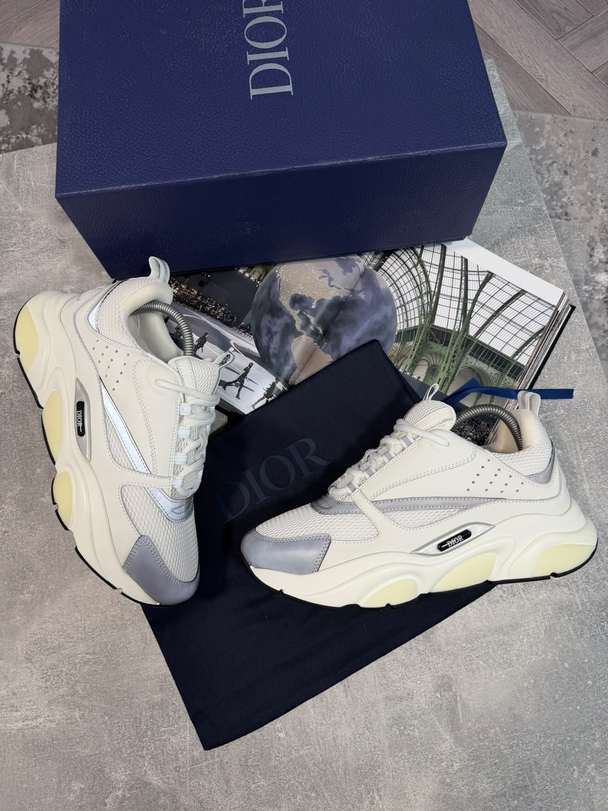B22 Trainer - White DIOR