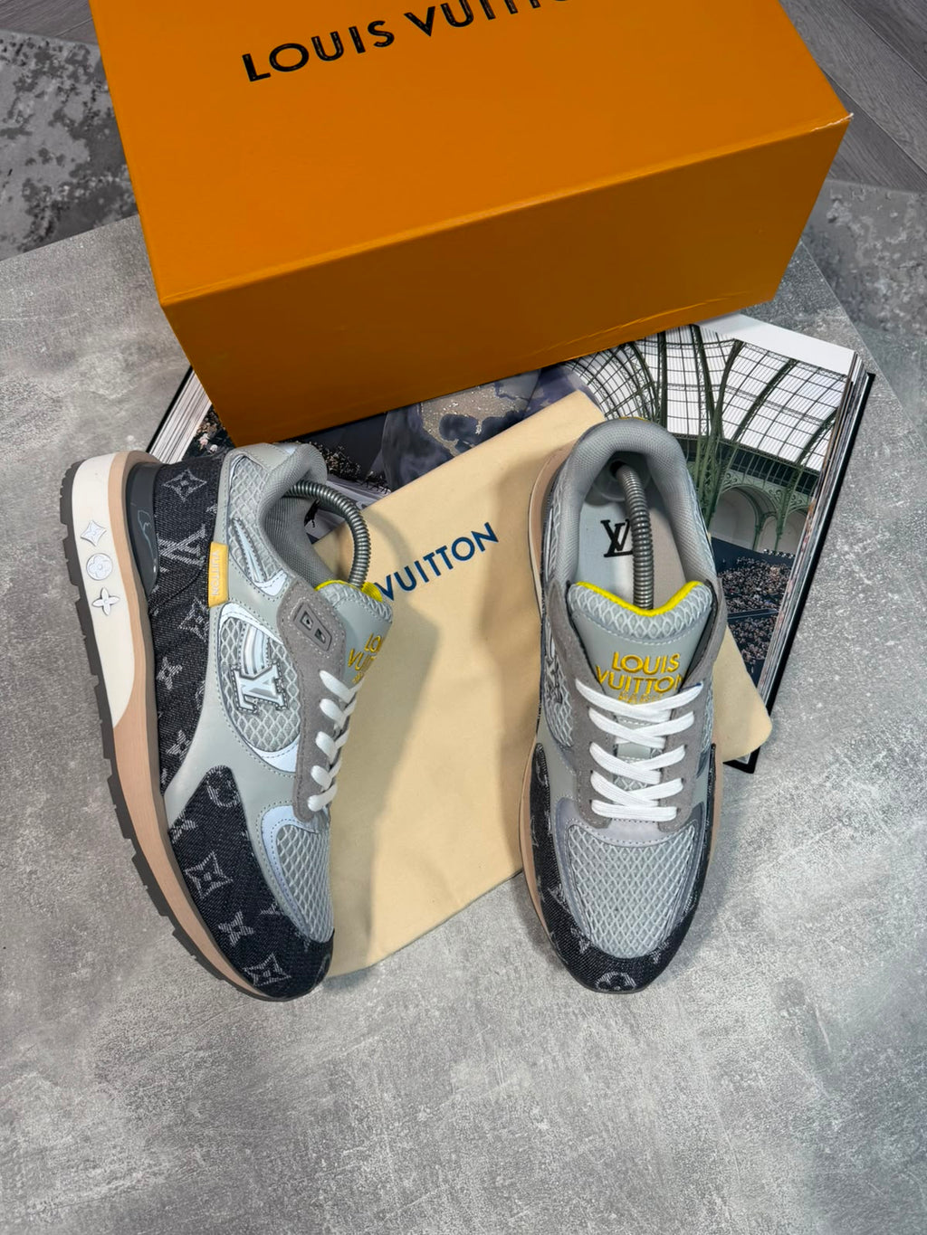 LV Trainer -  Dark Grey LV