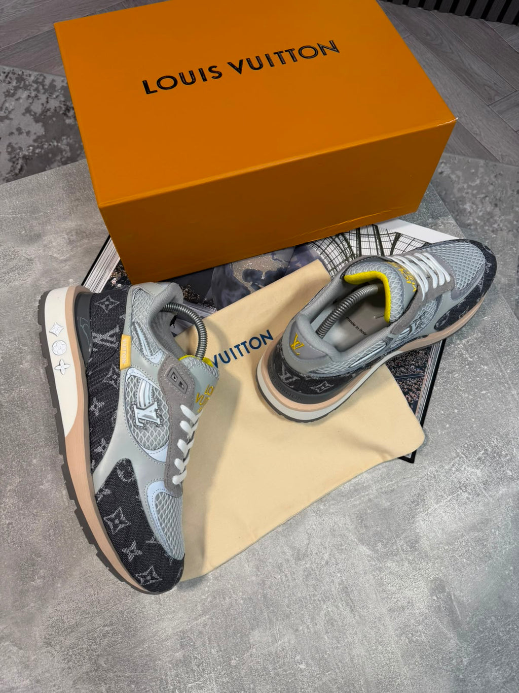LV Trainer -  Dark Grey LV