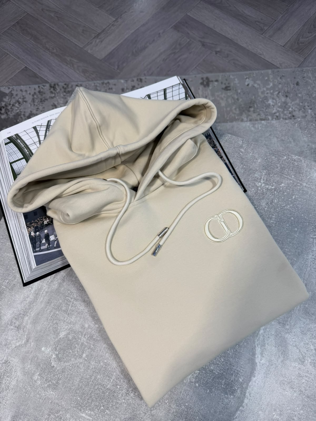 CD Hoodie - Beige CD