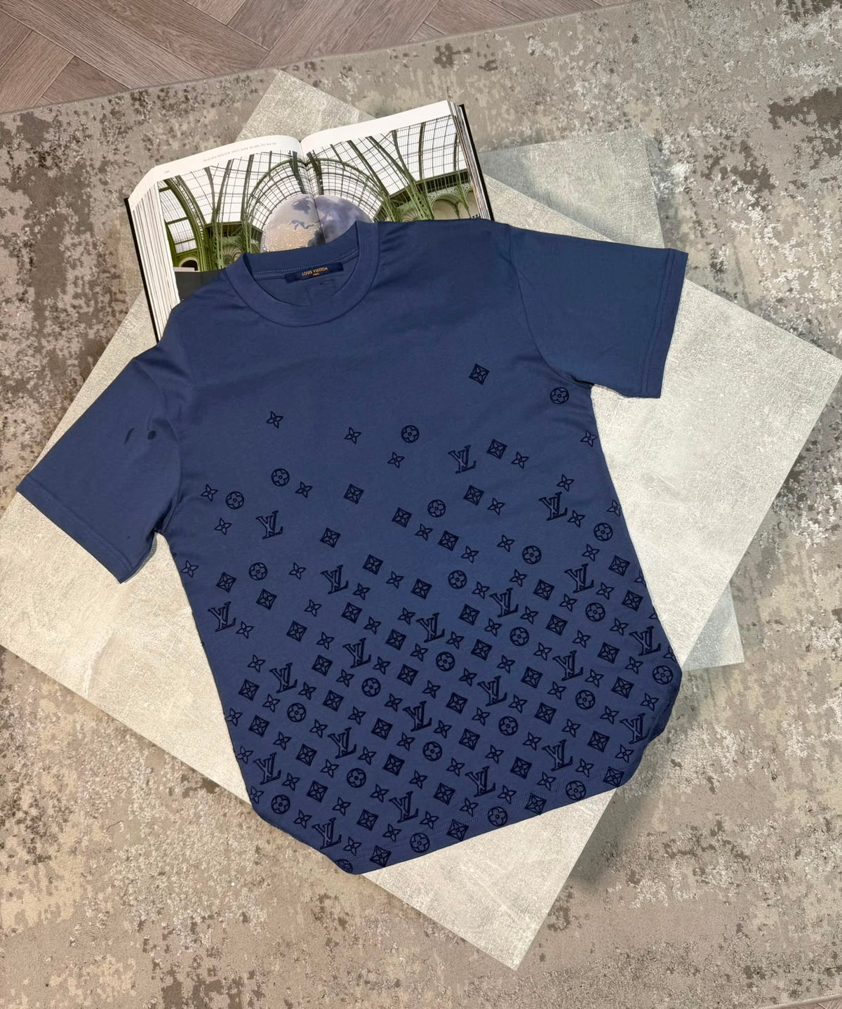 LV Tshirt - Blue LV