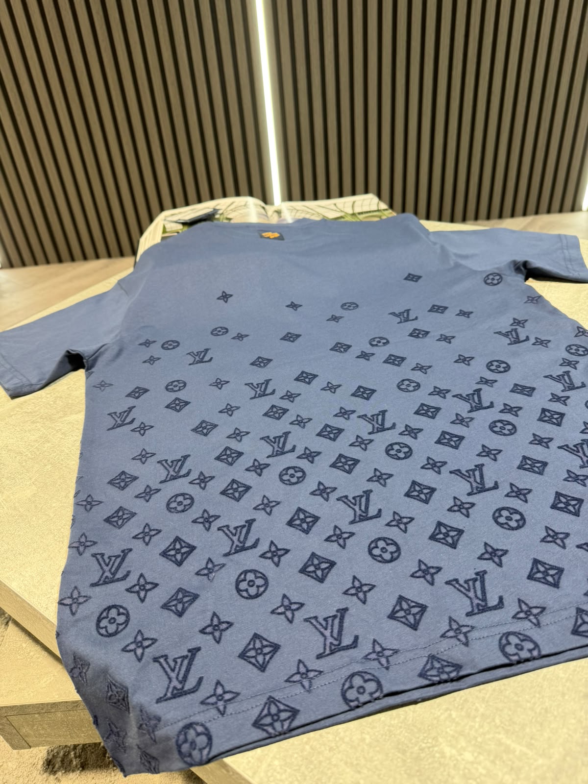 LV Tshirt - Blue LV