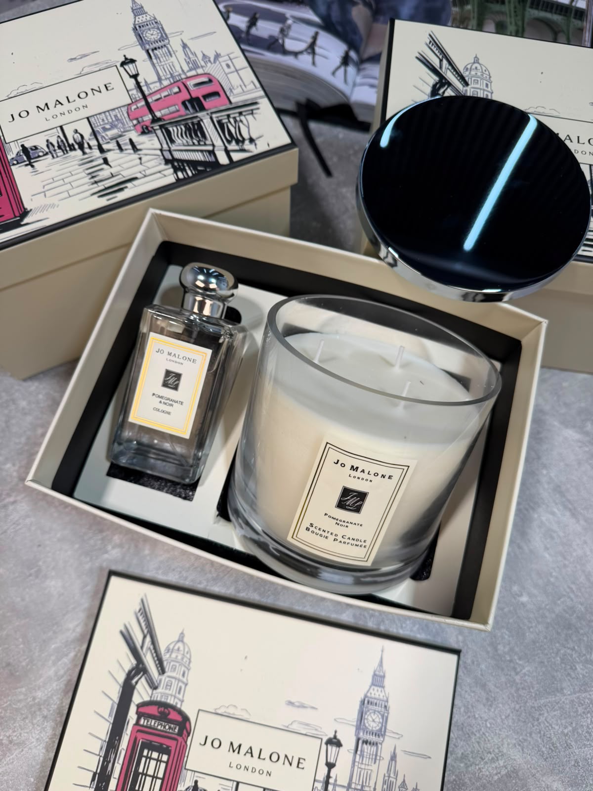 JM 600G candle and spray set Pomegranate Noir JM