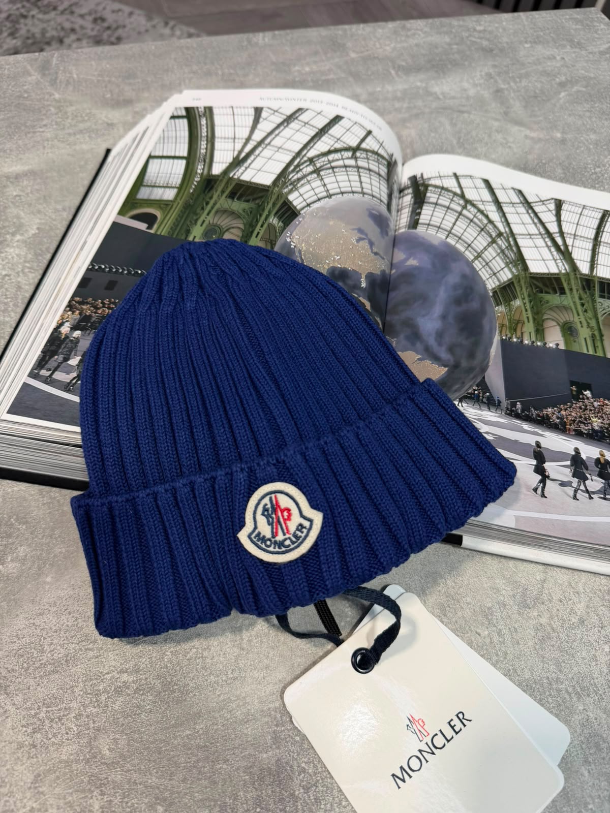 Mnclr beanie Blue CLER