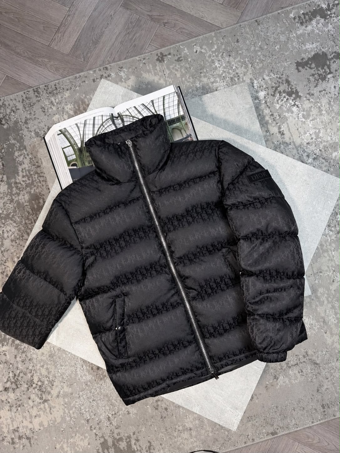 CD Oblique Jacket - Black CD