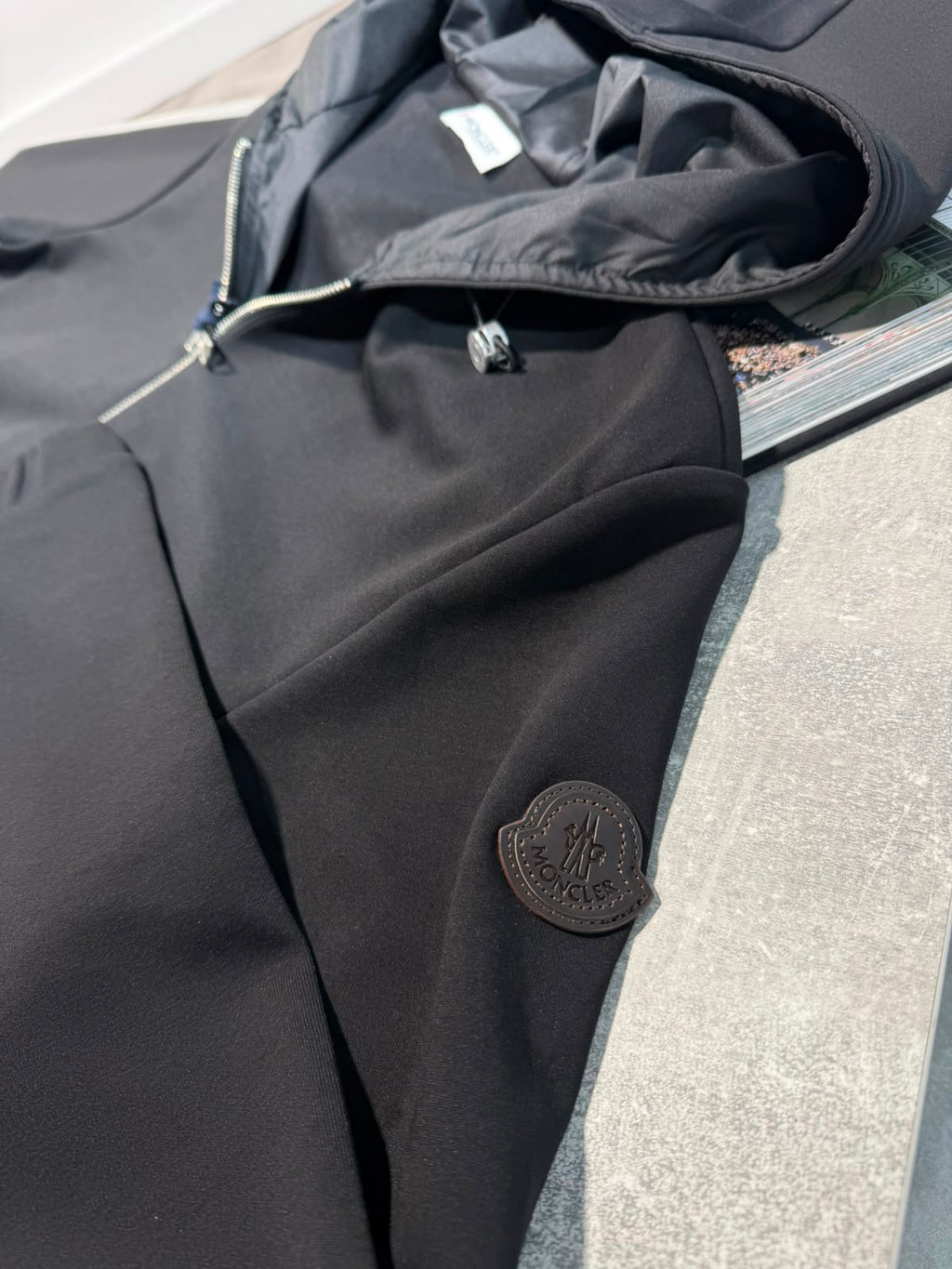 Mnclr Zipper hoodie Black CLER