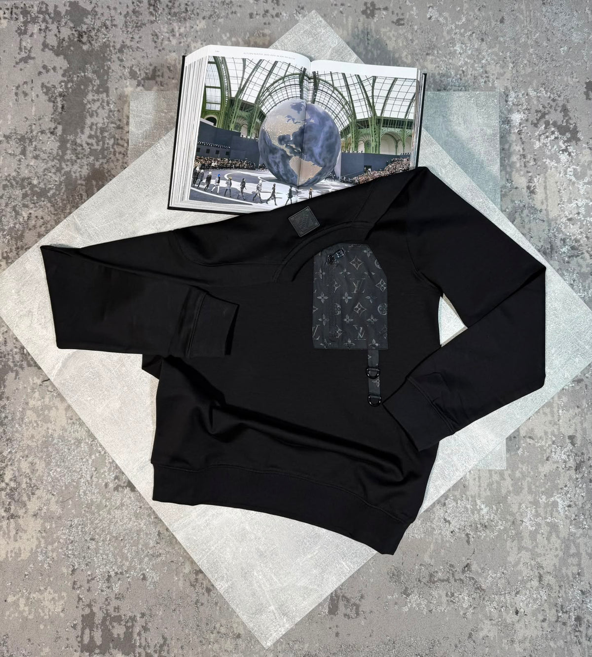 LVE Jumper Black LV