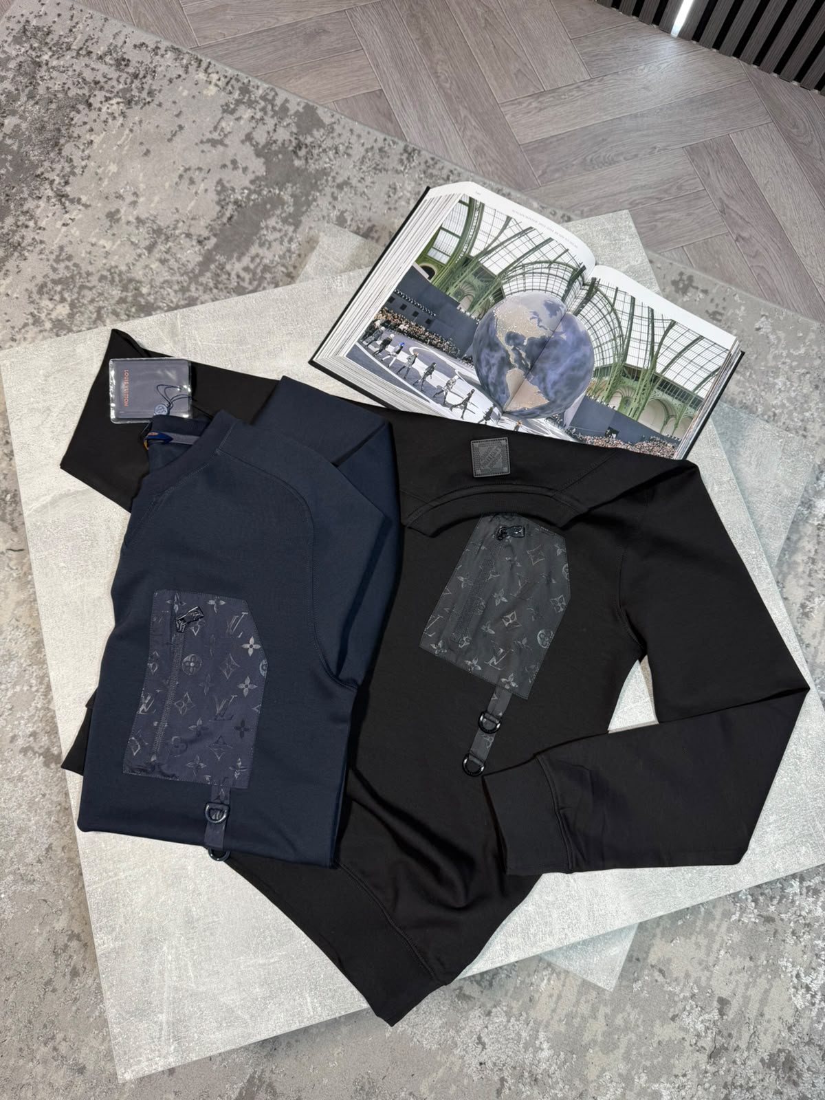 LVE Jumper Black LV