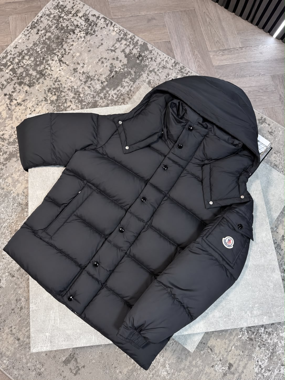 Mnclr Maya Matt - Black CLER