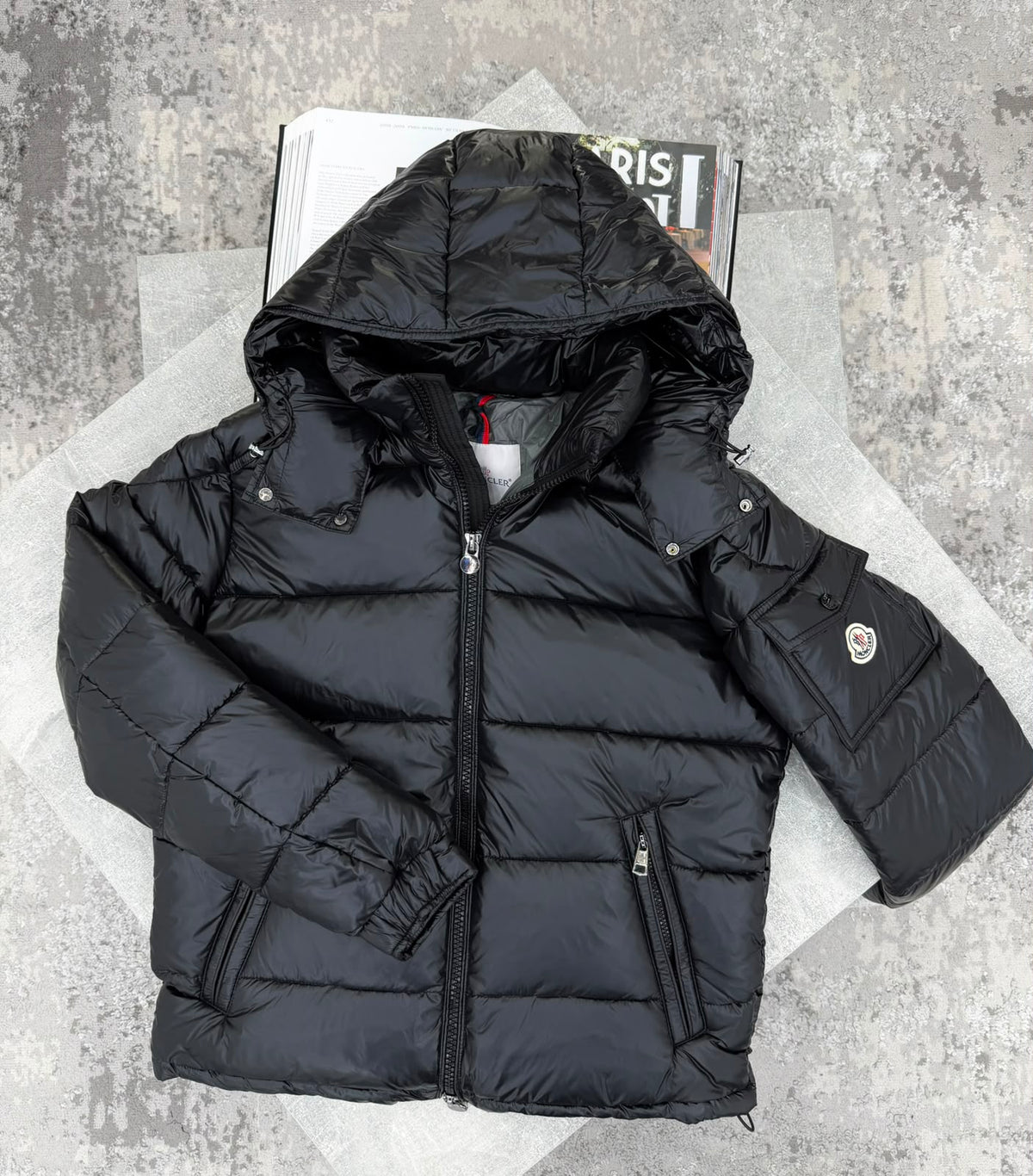 Mnclr Maya Black CLER