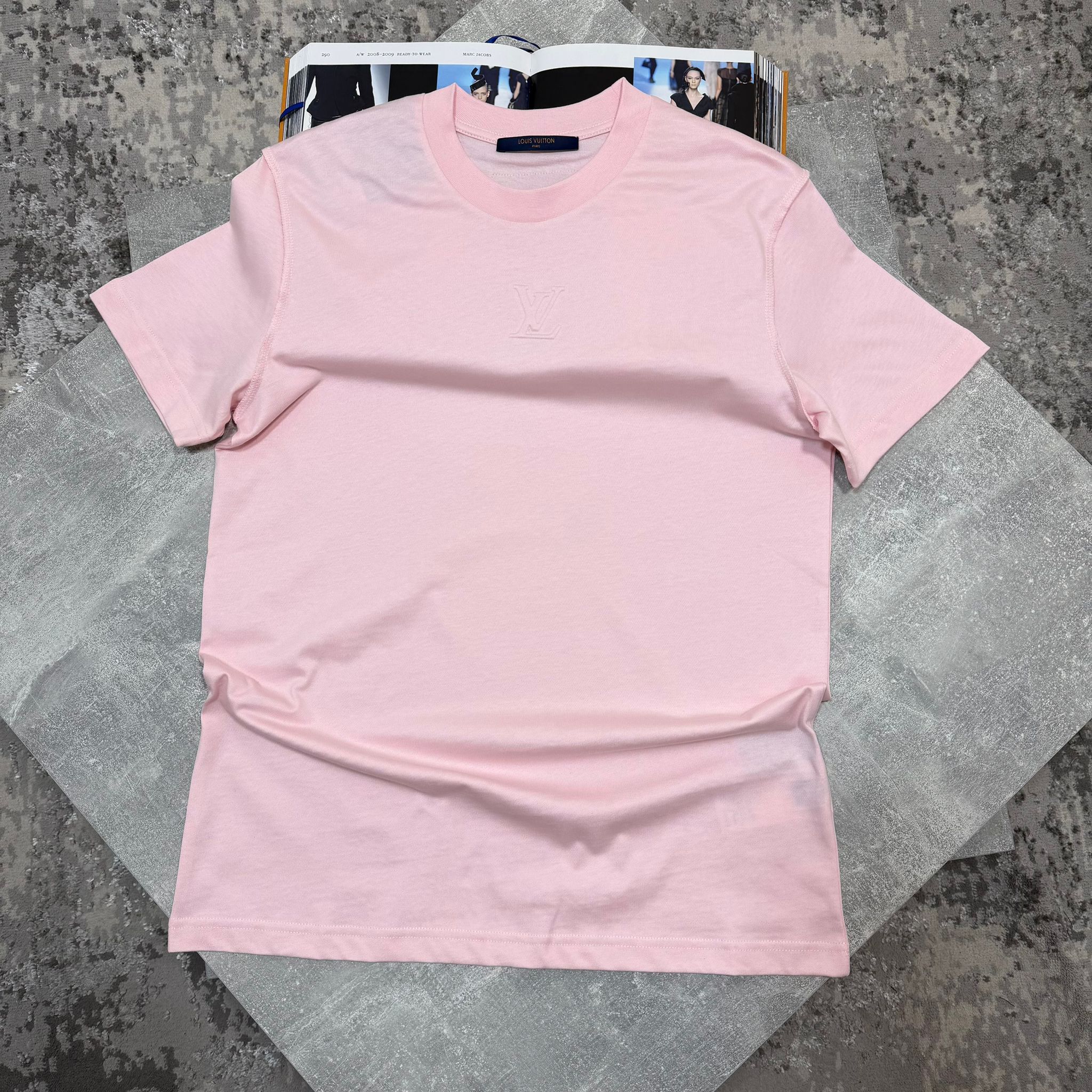 LV Tshirt Pink image 0