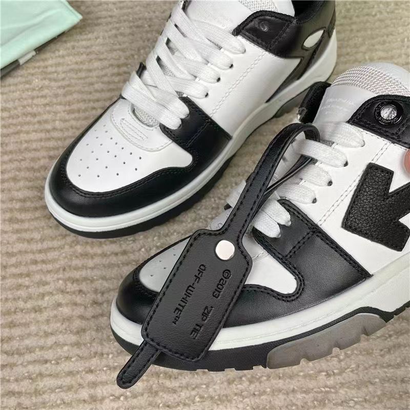 OW LOW BLACK image 1