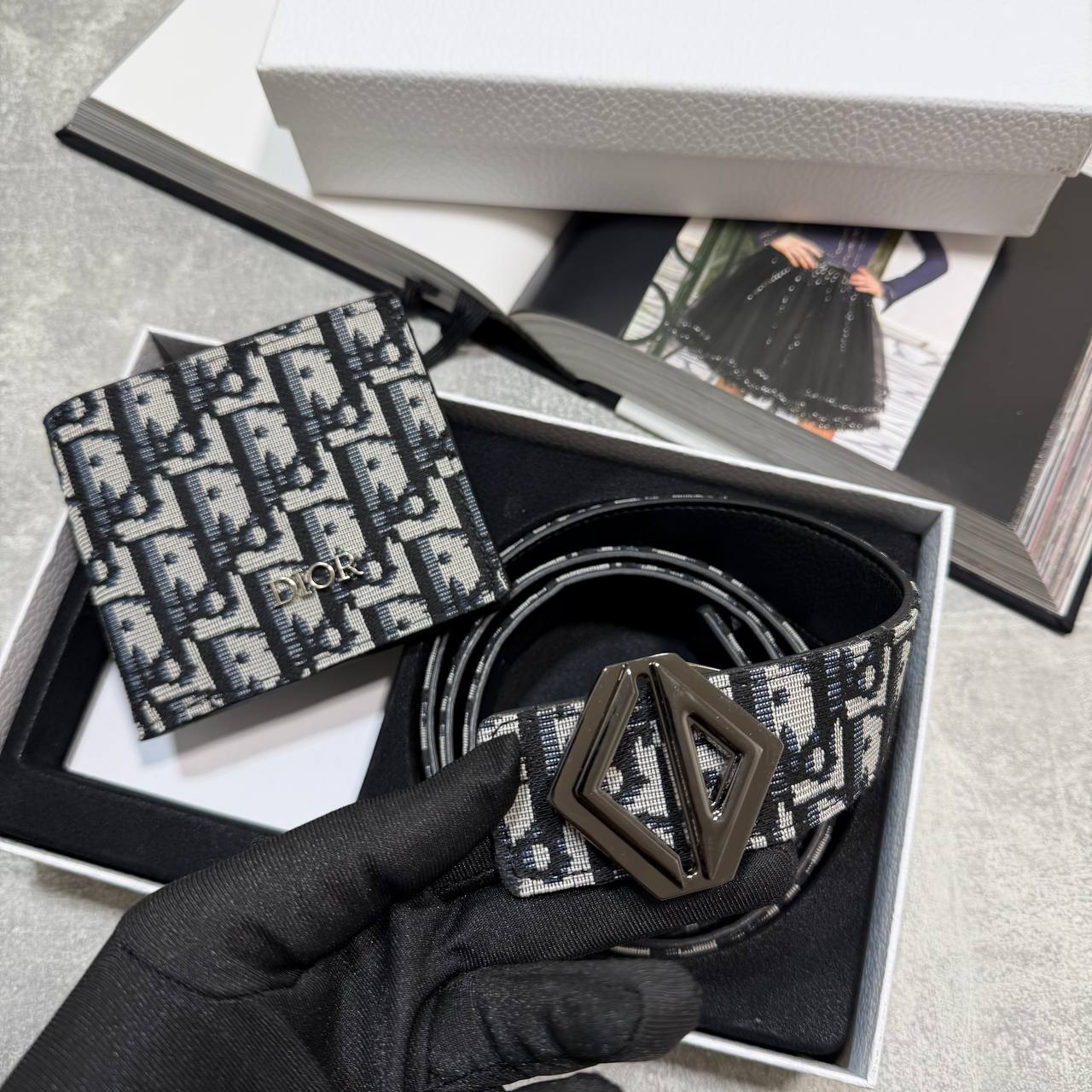 IOR Gift Set image 4