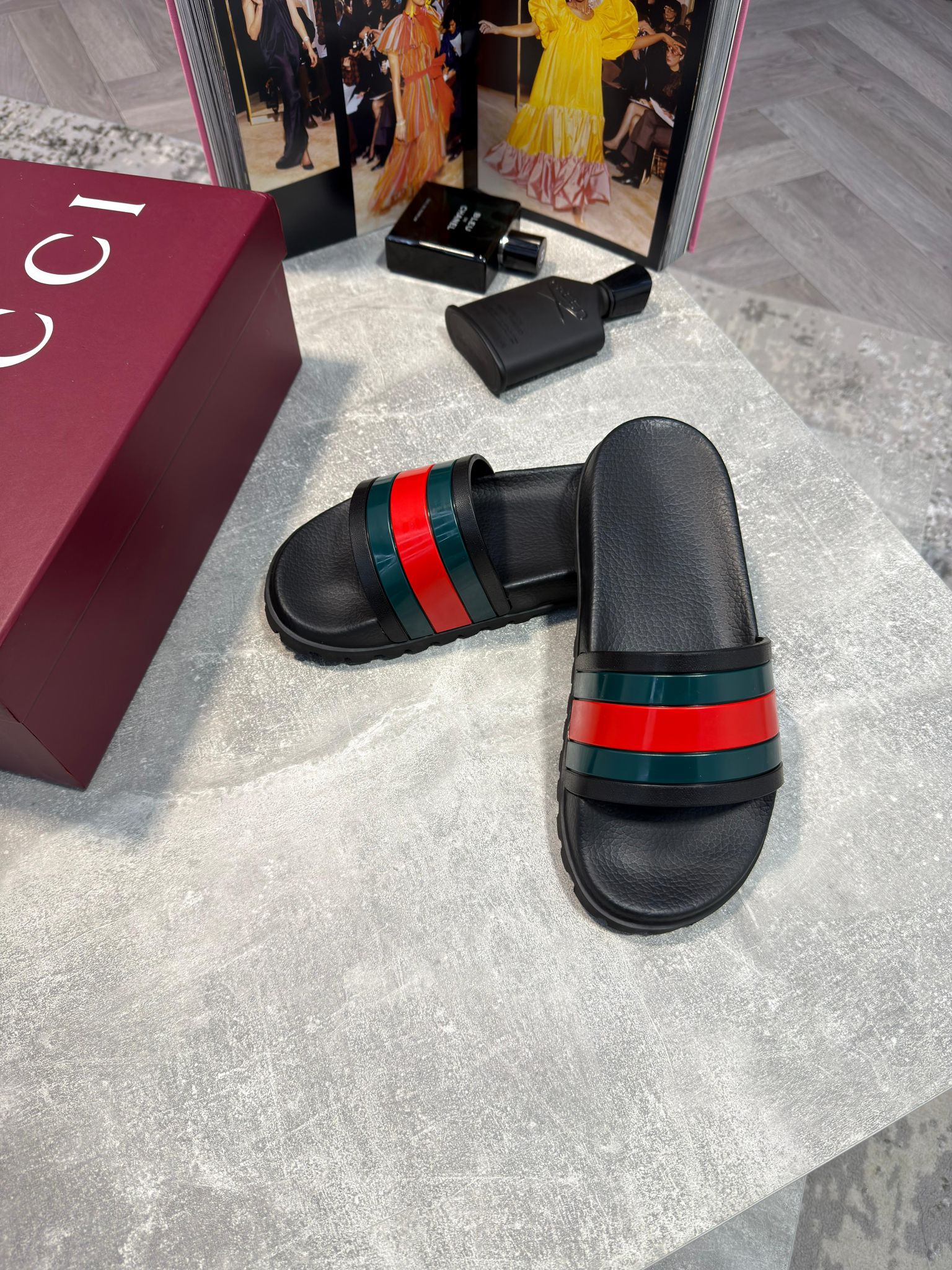 Ucci Slides image 1