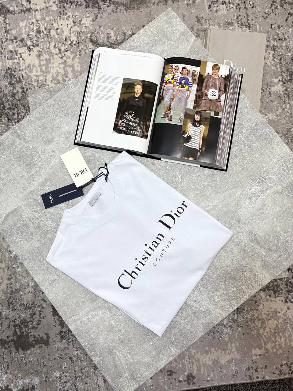 IOR TEE WHITE image 1